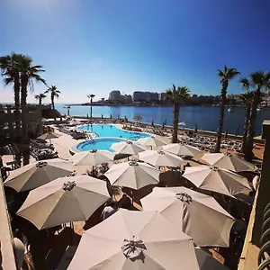 Hotel Cavalieri Art, San Ġiljan